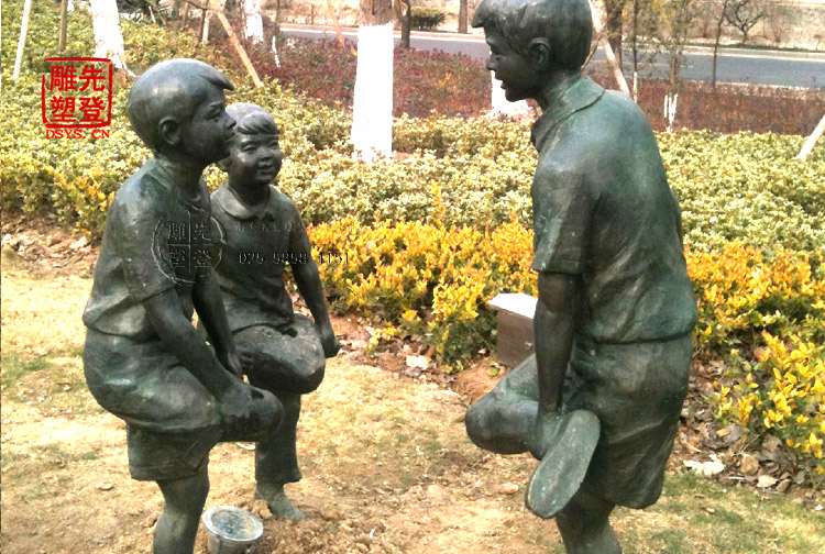 銅人物雕塑9.jpg 銅人物雕塑9.jpg